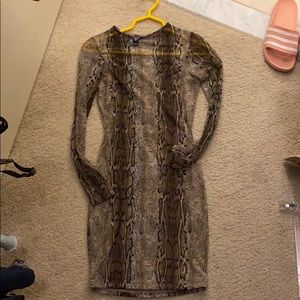 Snakeskin print long sleeve dress